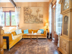 Holiday Home on private domain with park